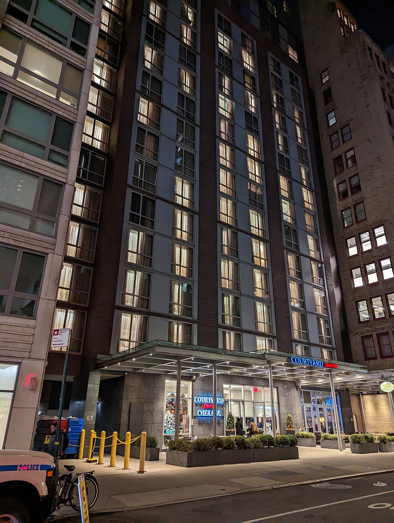 Courtyard by Marriott Manhattan Chelsea