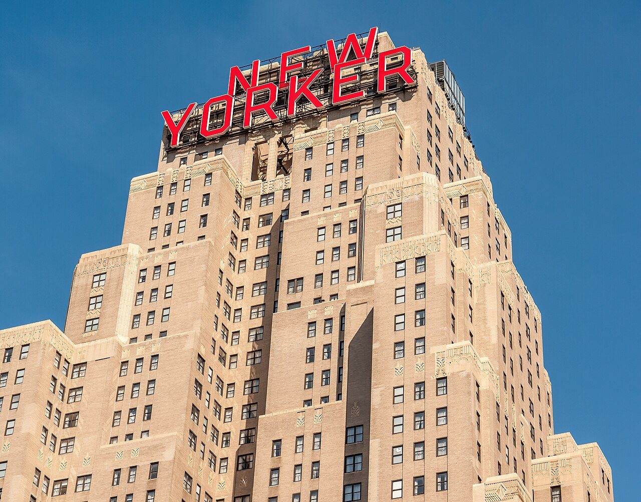 Wyndham New Yorker Hotel