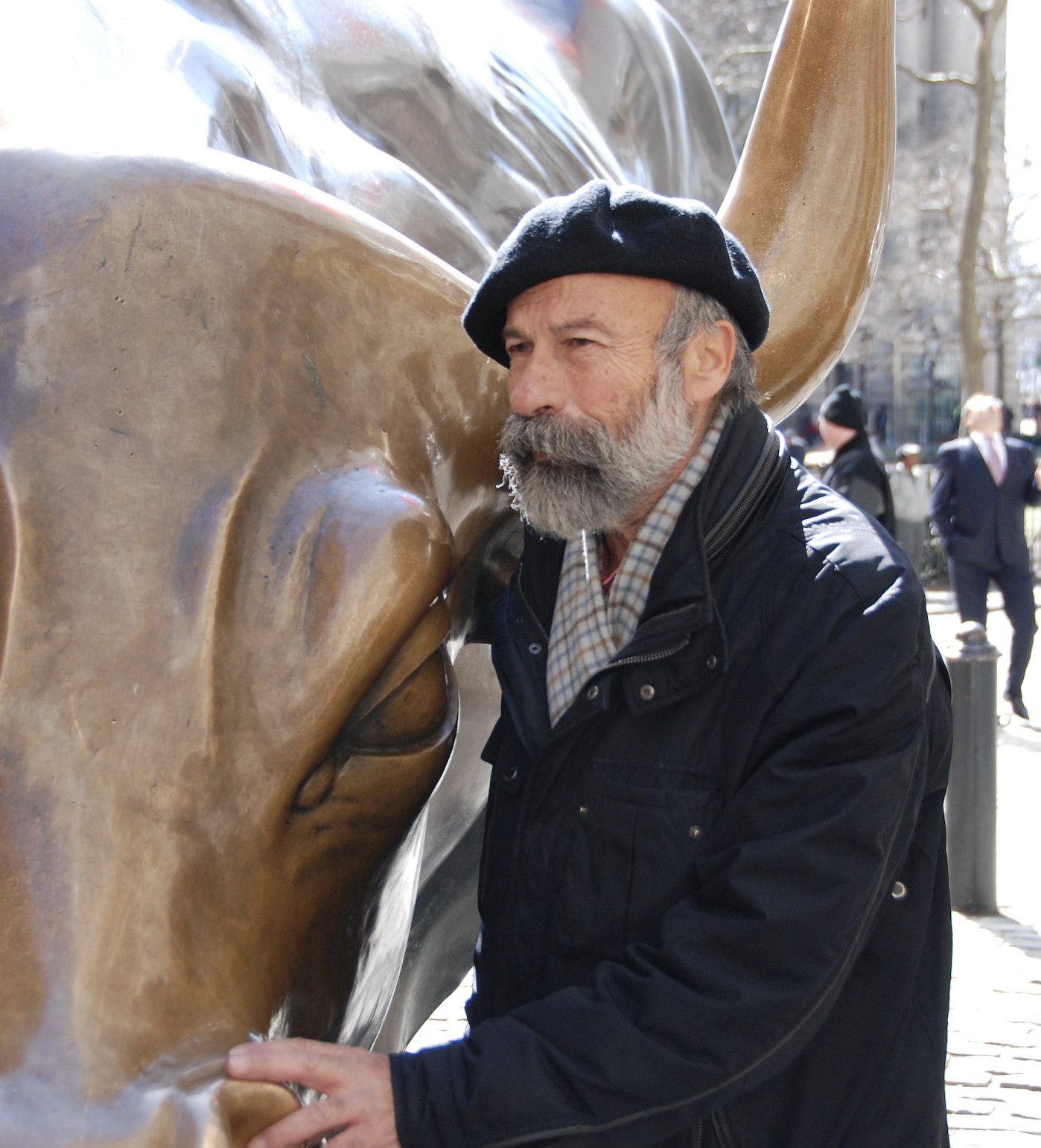 20 Esculturas e Obras de Arte Pública Imperdíveis em Nova York 20 Esculturas e Obras de Arte Pública Imperdíveis em Nova York